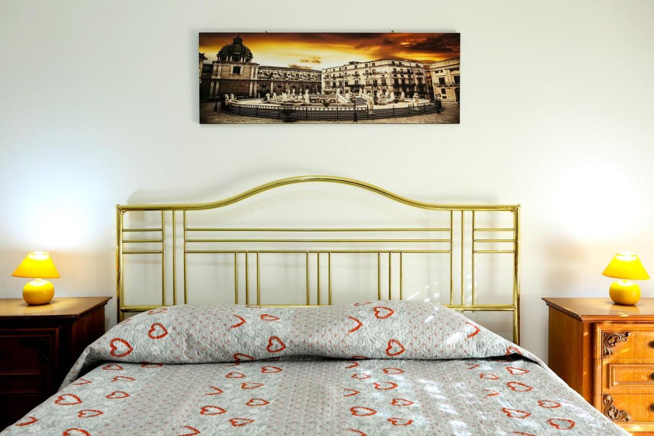 A Casa Di Fra' Bed & Breakfast Palermo Dış mekan fotoğraf